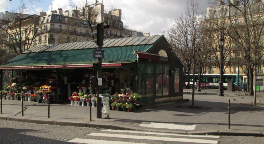Little boudoir of Champs-Elysées París Exterior foto